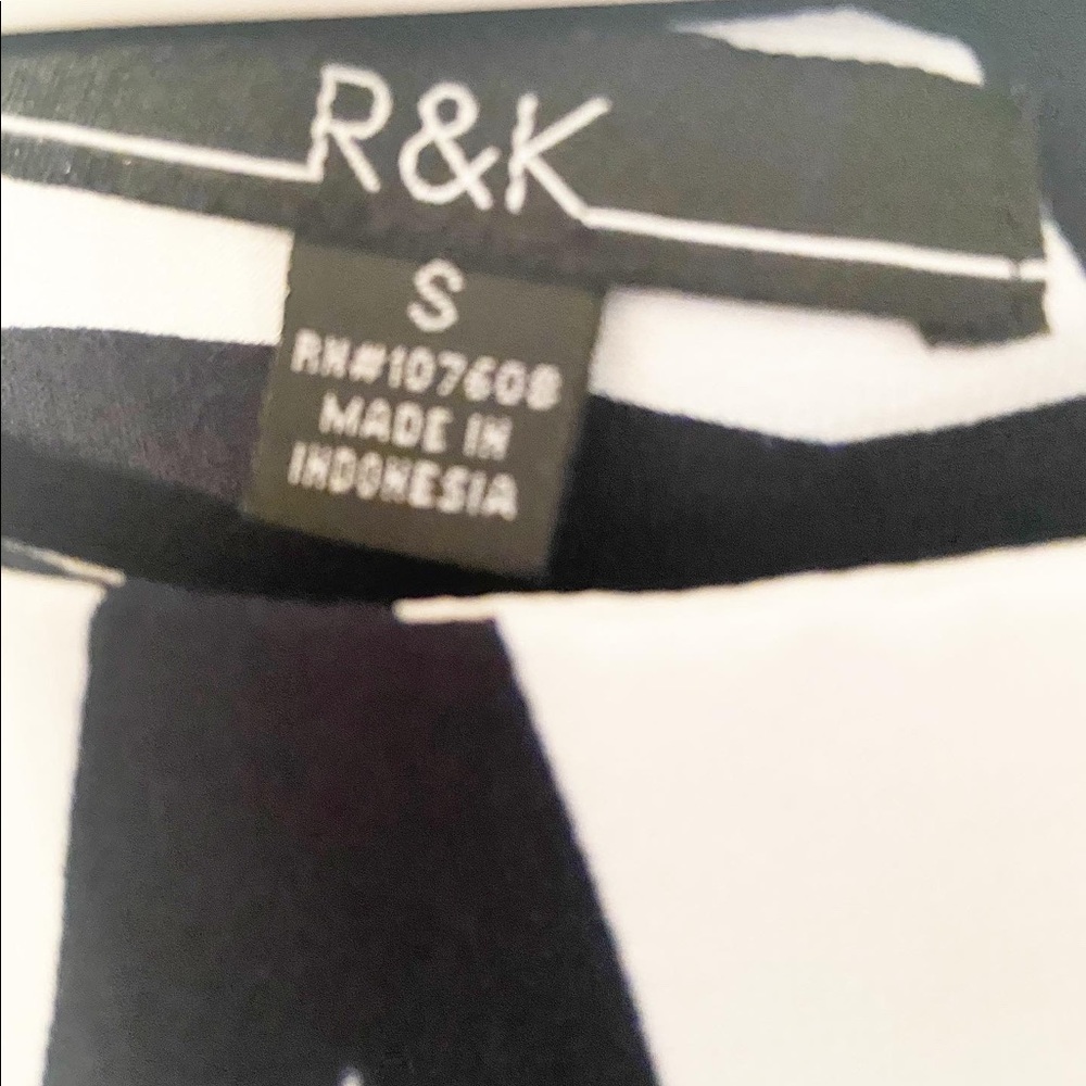 Summer cute R&K dress. - Picture 3 of 4